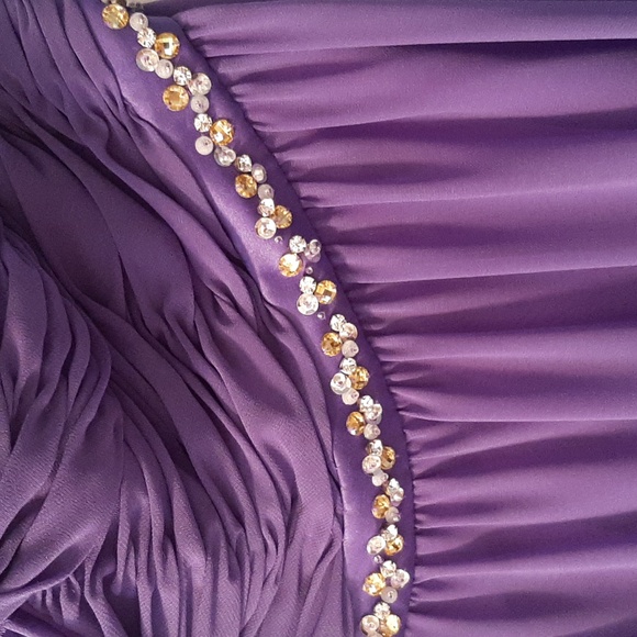 Floor length shiffon dress - Picture 2 of 3